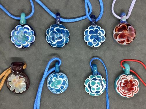 pendants24